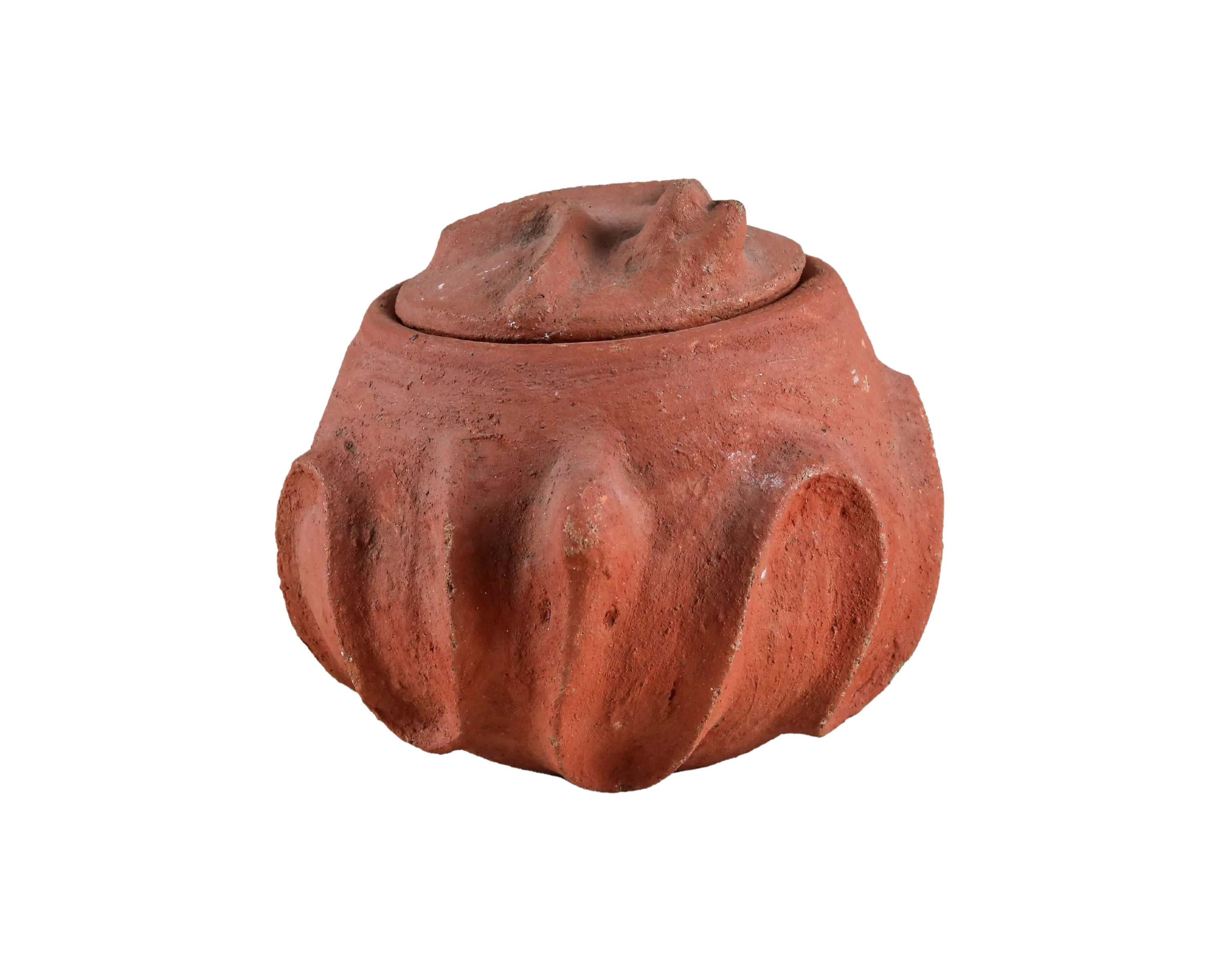 object-/vessels/object/31-small-pot-with-lid